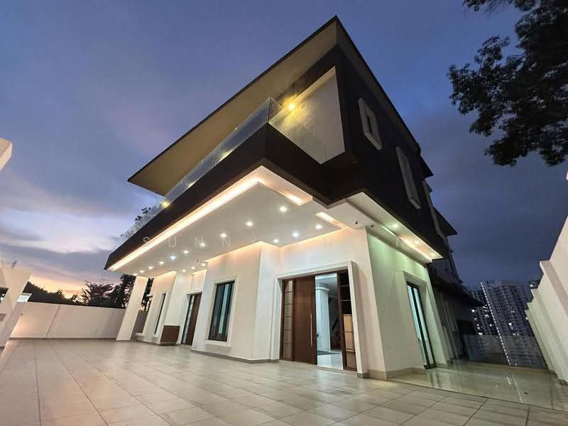 Link Bungalow for Sale in Country Heights Damansara (Kuala Lumpur) - Sunny Chien - Exterior - PropertyGuru.com.my