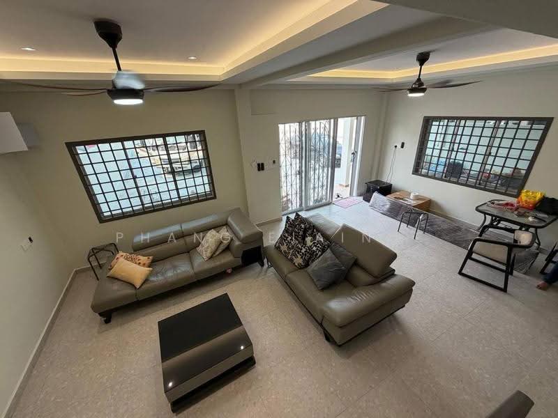 Semi-Detached House for Rent in Taman Stulang Laut (Johor Bahru) - Phang Elainne - Living Room - PropertyGuru.com.my