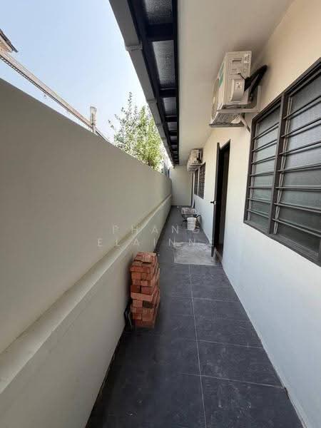 Semi-Detached House for Rent in Taman Stulang Laut (Johor Bahru) - Phang Elainne - PropertyGuru.com.my