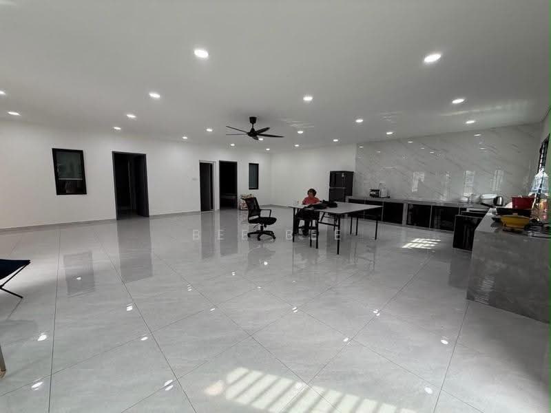 Rumah Berkembar untuk Disewa di Taman Perling (Perling) - Bee Bee - PropertyGuru.com.my