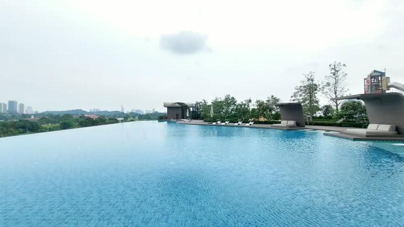 Kediaman Servis untuk Dijual di Jendela Residences - Lee Su Li - Pool - PropertyGuru.com.my