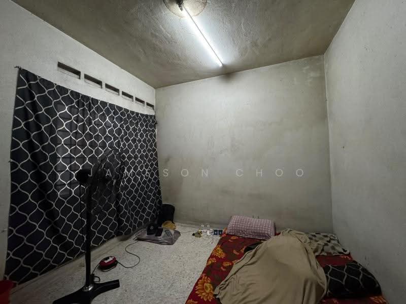 Rumah Teres 1.5-Tingkat untuk Dijual di Taman Daya (Johor Bahru) - Jameson Choo - Bedroom - PropertyGuru.com.my