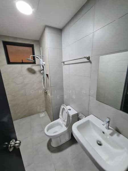 Kondominium untuk Disewa di The Holmes 1 - Chai Ming Hern - Bathroom - PropertyGuru.com.my