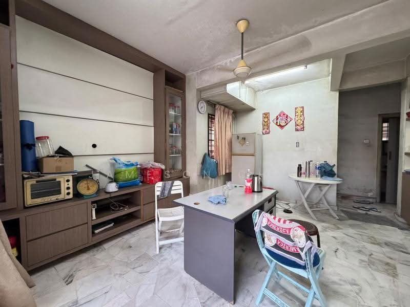 Rumah Berkembar untuk Dijual di Taman Delima (Tebrau) - Jameson Choo - Living Room - PropertyGuru.com.my