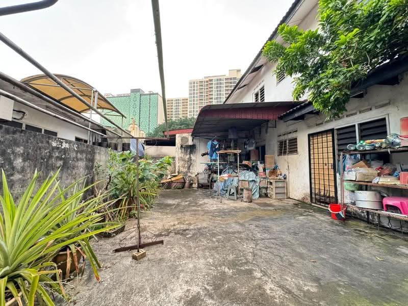 Rumah Berkembar untuk Dijual di Taman Delima (Tebrau) - Jameson Choo - Exterior - PropertyGuru.com.my