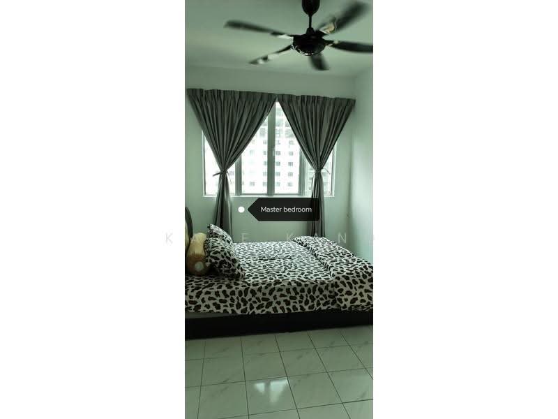 Pangsapuri untuk Dijual di The Rise Collection 2 - Kaze Kang - Master Bedroom - PropertyGuru.com.my