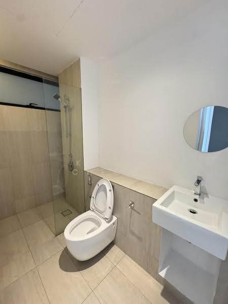 Kediaman Servis untuk Disewa di Lumi Tropicana Serviced Residence - Kelvin Cheong - Bathroom - PropertyGuru.com.my