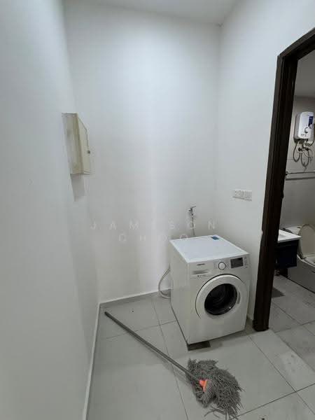 Condominium for Rent at Amberside @ Country Garden Danga Bay - Jameson Choo - Interior - PropertyGuru.com.my