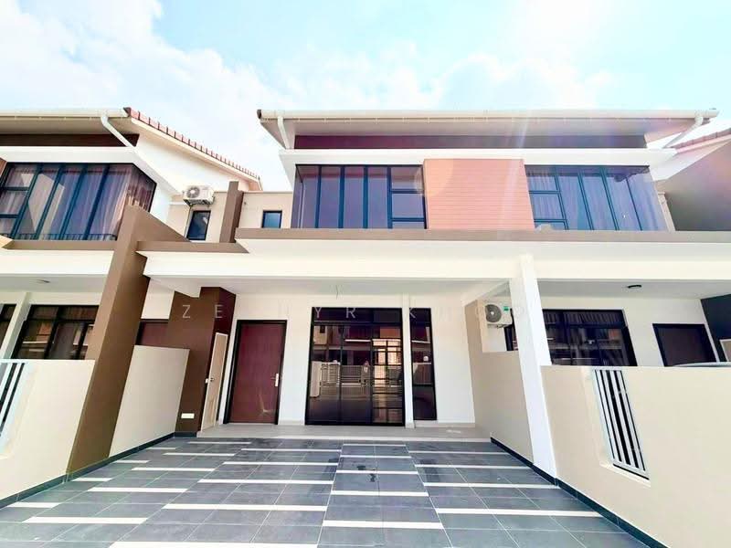 2-storey Terraced House for Sale in Johor Bahru (Johor) - Zephyr Khoo - Exterior - PropertyGuru.com.my