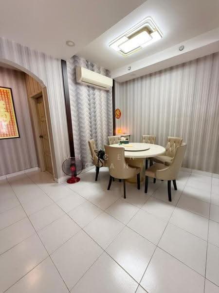Rumah Teres 2-Tingkat untuk Dijual di Taman Seri Orkid (Skudai) - Vincent Gian - Dining Room - PropertyGuru.com.my
