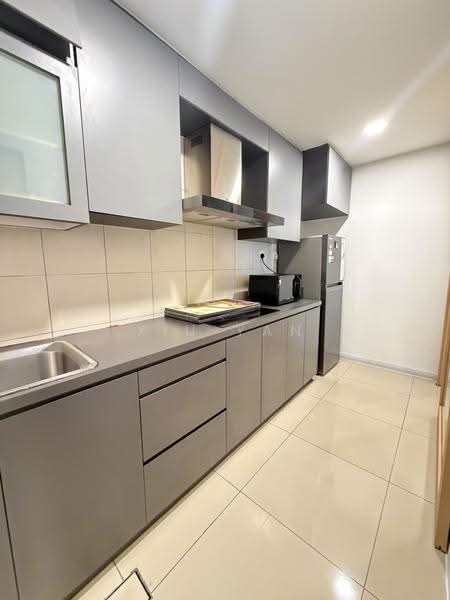 Kondominium untuk Disewa di The WaterEdge (Pinggiran Air) - Xiu Yan - Kitchen - PropertyGuru.com.my