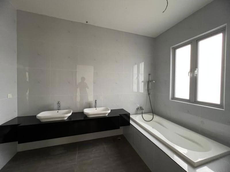 Rumah Berkembar untuk Dijual di Taman Ekoflora (Johor Bahru) - CK Ng - Bathroom - PropertyGuru.com.my