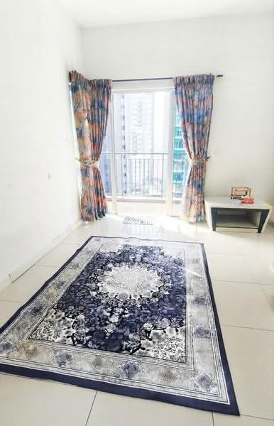 Kediaman Servis untuk Disewa di Savanna Executive Suite @ Southville City - Aida Ali - Balcony - PropertyGuru.com.my