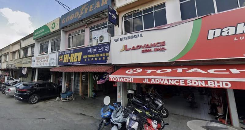 Shop for Sale in Kampung Sungai Chua (Kajang) - Hewson Oh - Exterior - PropertyGuru.com.my