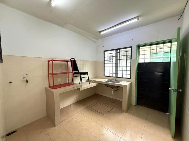 2-storey Terraced House for Rent in Pjs 10 (Sunway) - Kenix Lee - Kitchen - PropertyGuru.com.my
