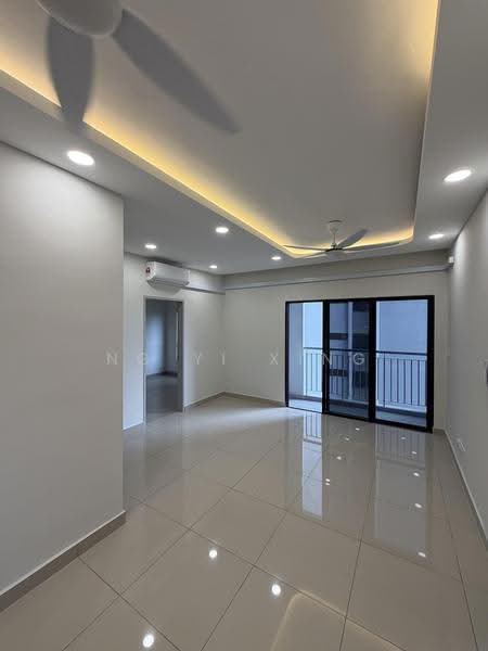 Kondominium untuk Disewa di Residensi Alamanda - NG YI XING - Living Room - PropertyGuru.com.my