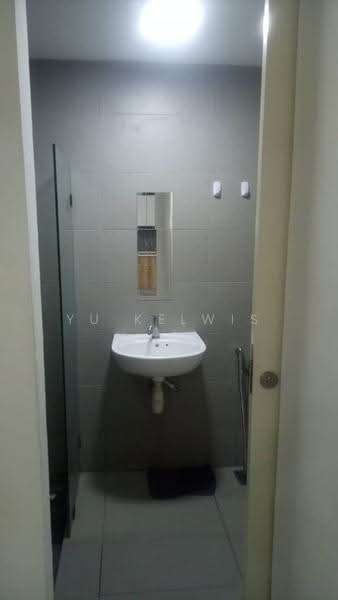 Service Residence for Rent at Avenue D'Vogue - Yu Kelwis - Bathroom - PropertyGuru.com.my