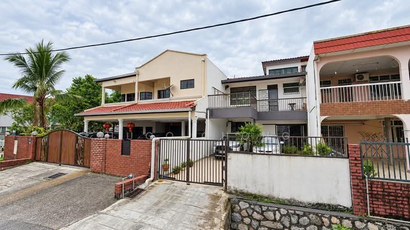 2-storey Terraced House for Sale in Taman Overseas Union (Taman Oug) (Jalan Klang Lama (Old Klang Road)) - Hugo Chong - Exterior - PropertyGuru.com.my