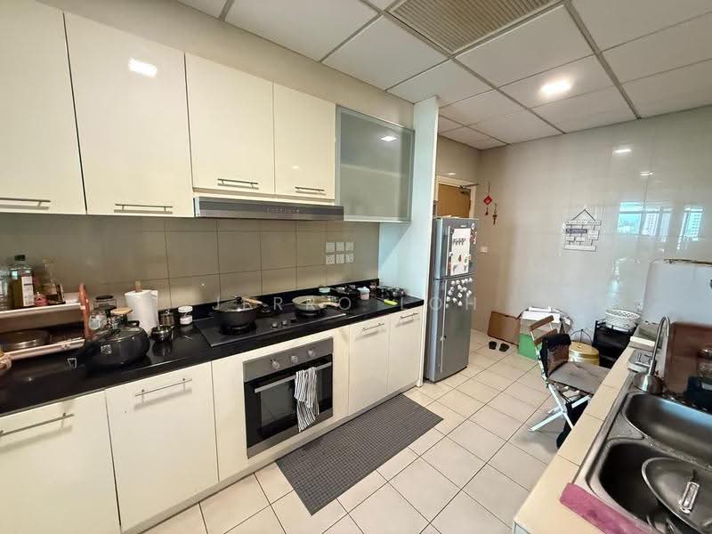 Condominium for Sale at 10 Mont Kiara @ MK10 - Jerro Loh - Kitchen - PropertyGuru.com.my