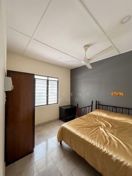 1-storey Terraced House for Rent in Taman Jati (Ipoh) - Vincent Thoo - Bedroom - PropertyGuru.com.my