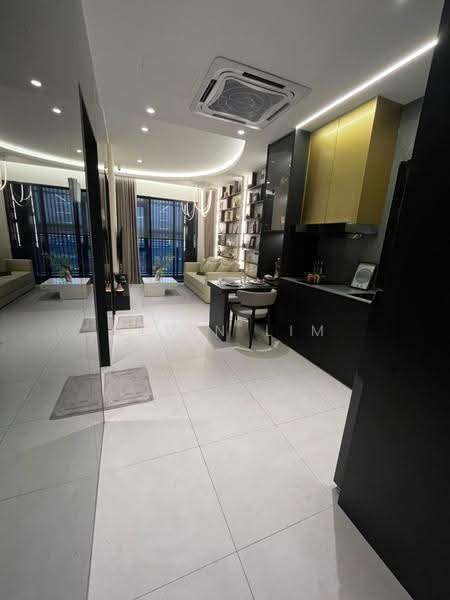 Kediaman Servis untuk Dijual di The Address @ Maxim Pelangi - Alvin Lim - Living Room - PropertyGuru.com.my
