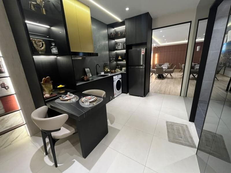 Kediaman Servis untuk Dijual di The Address @ Maxim Pelangi - Alvin Lim - Kitchen - PropertyGuru.com.my