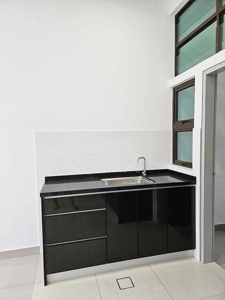 Rumah Teres 2-Tingkat untuk Disewa di Bandar Kinrara Seksyen 1 (Bandar Kinrara) - Chow Kok Toong - Kitchen - PropertyGuru.com.my