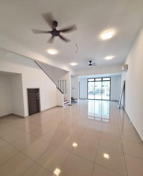 Rumah Teres 2-Tingkat untuk Disewa di Bandar Kinrara Seksyen 1 (Bandar Kinrara) - Chow Kok Toong - Living Room - PropertyGuru.com.my
