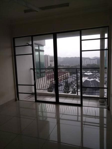 Kondominium untuk Dijual di One Damansara - Tobey G - Balcony - PropertyGuru.com.my