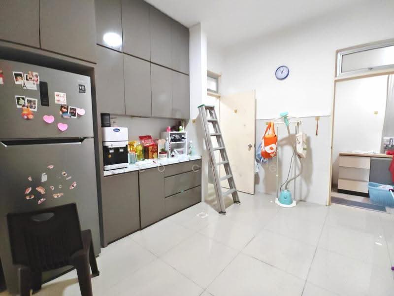 Rumah Teres 2-Tingkat untuk Dijual di Taman Ehsan Jaya (Ulu Tiram) - Nico Chong - Kitchen - PropertyGuru.com.my