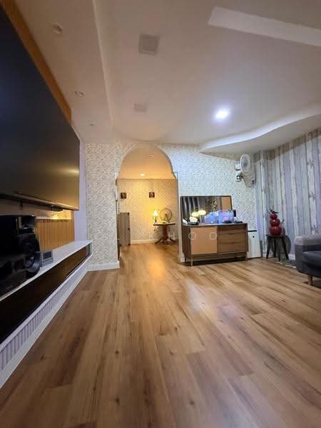 Rumah Teres 2-Tingkat untuk Dijual di Taman Wawasan (Puchong) - Cl Khoo - Living Room - PropertyGuru.com.my