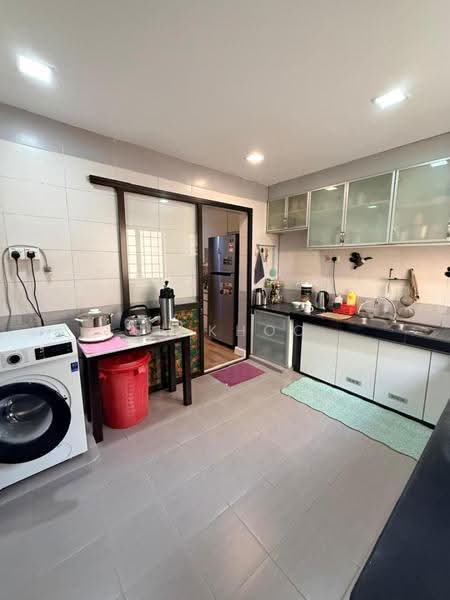 Rumah Teres 2-Tingkat untuk Dijual di Taman Wawasan (Puchong) - Cl Khoo - Kitchen - PropertyGuru.com.my