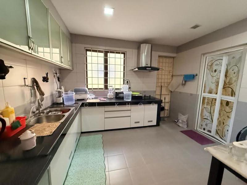 Rumah Teres 2-Tingkat untuk Dijual di Taman Wawasan (Puchong) - Cl Khoo - Kitchen - PropertyGuru.com.my