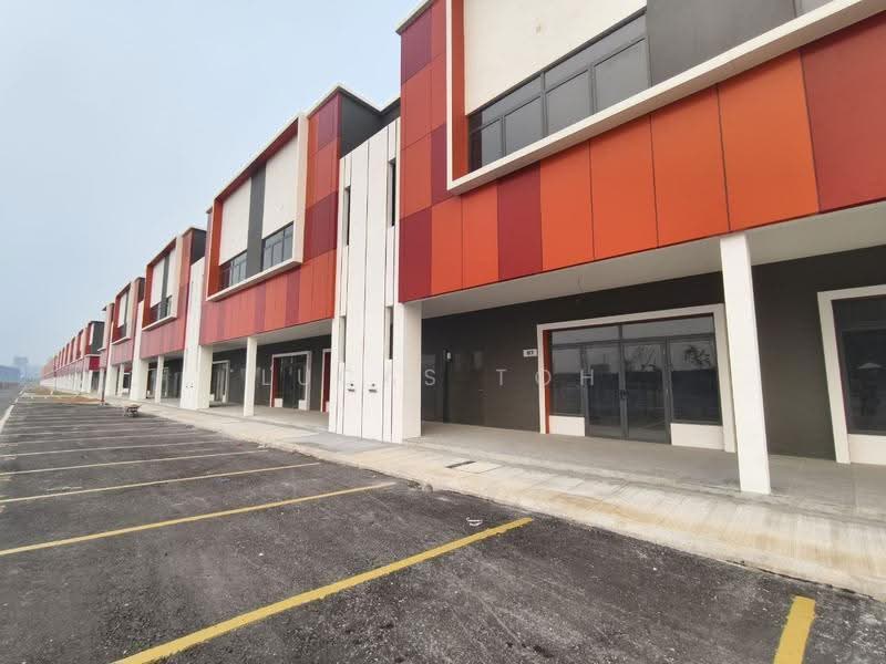 Kilang untuk Disewa di Bandar Baru Puncak Alam (Puncak Alam) - Lucas Toh - Exterior - PropertyGuru.com.my