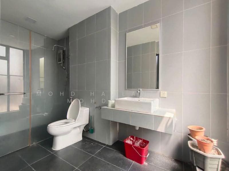Rumah Teres 3-Tingkat untuk Disewa di Laman Glenmarie (Shah Alam) - Mohd Hazlan bin Mohd Sopi - PropertyGuru.com.my