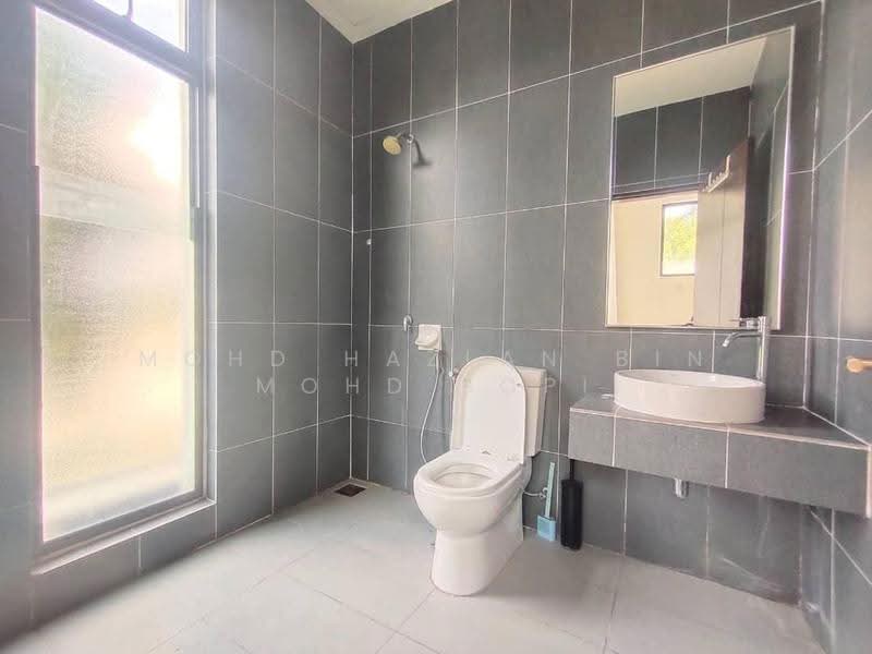 Rumah Teres 3-Tingkat untuk Disewa di Laman Glenmarie (Shah Alam) - Mohd Hazlan bin Mohd Sopi - PropertyGuru.com.my