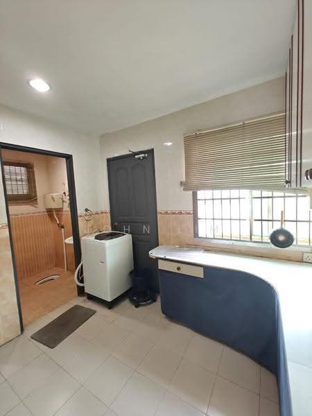 1-storey Terraced House for Sale in Taman Suria (Johor Bahru) - John Lim - Kitchen - PropertyGuru.com.my