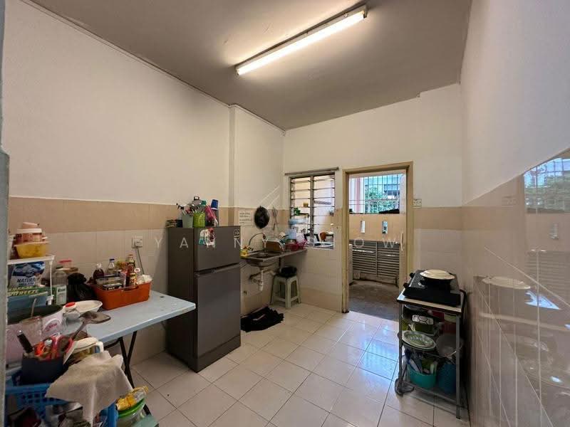 Apartment for Sale at Tar Villa - Yanny Siow - Kitchen - PropertyGuru.com.my