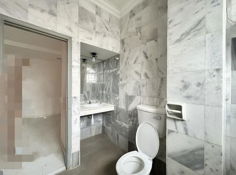 Terraced House for Sale in Bandar Sungai Long (Selangor) - Sunny Chien - Bathroom - PropertyGuru.com.my