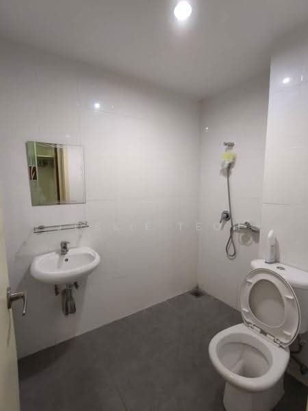 Condominium for Rent at BayStar Condominium - Jossie Teoh - Bathroom - PropertyGuru.com.my