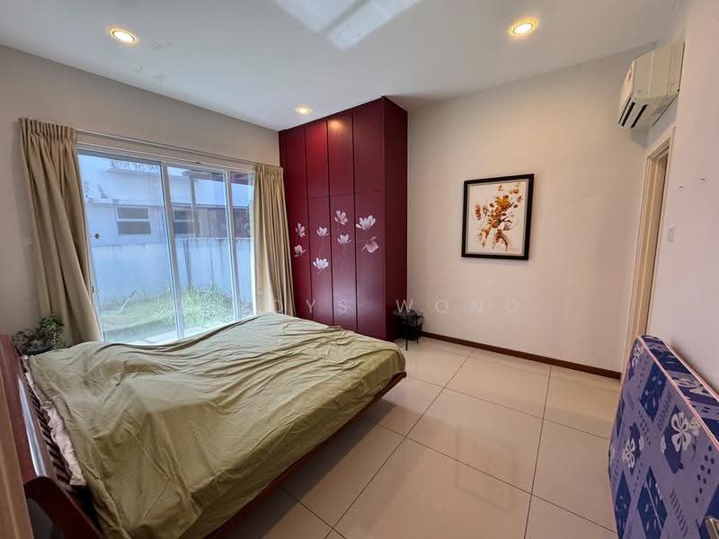 Banglo Pautan untuk Dijual di Senibong (Permas Jaya) - Gladys Wong - Bedroom - PropertyGuru.com.my