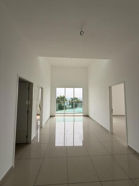 2-storey Terraced House for Sale in Seremban (Negeri Sembilan) - Ong Jia Hui - Living Room - PropertyGuru.com.my