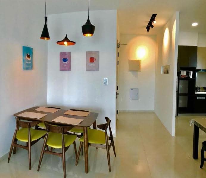 Condominium for Rent at Bay Point @ Country Garden Danga Bay - Carter Lee - Dining Room - PropertyGuru.com.my