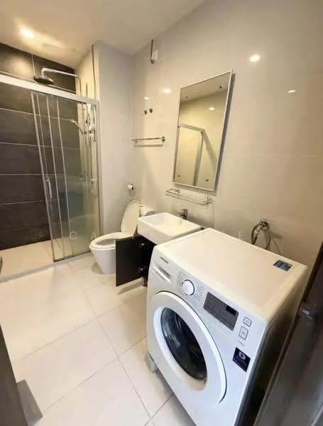 Kondominium untuk Disewa di Bay Point @ Country Garden Danga Bay - Carter Lee - Bathroom - PropertyGuru.com.my