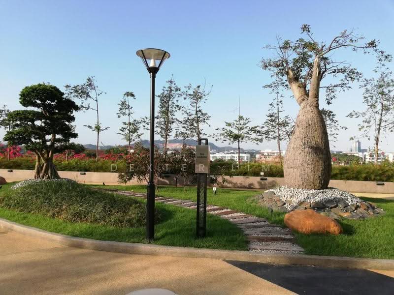 Kediaman Servis untuk Dijual di Green Haven - Dexter Lim - Garden - PropertyGuru.com.my