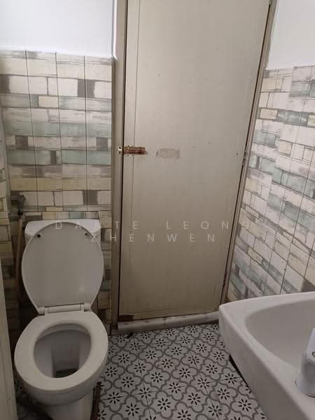 Rumah Teres untuk Disewa di Kajang (Selangor) - Dante Leong Zhenwen - Bathroom - PropertyGuru.com.my