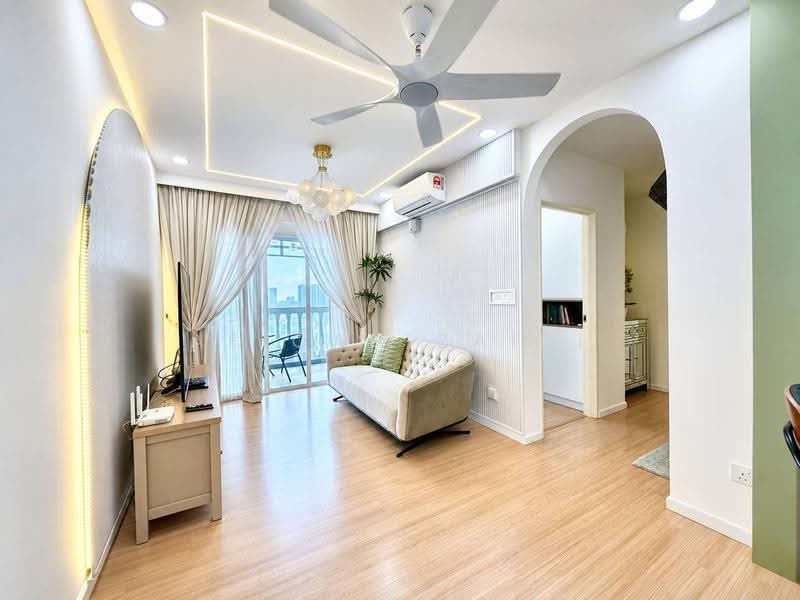 Kediaman Servis untuk Dijual di Tuan 2egacy - Afiqah zaidi - Living Room - PropertyGuru.com.my