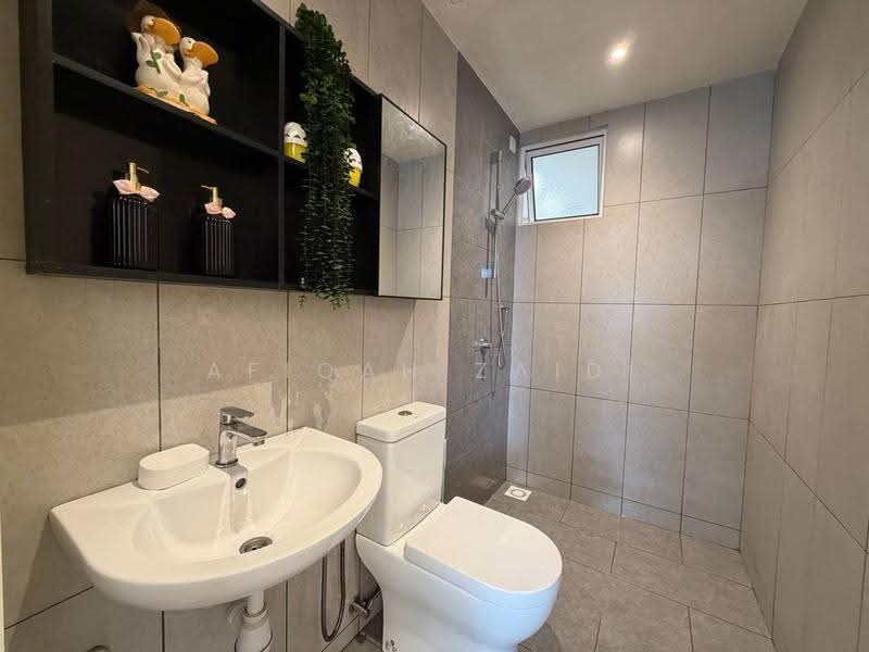 Kediaman Servis untuk Dijual di Tuan 2egacy - Afiqah zaidi - Bathroom - PropertyGuru.com.my