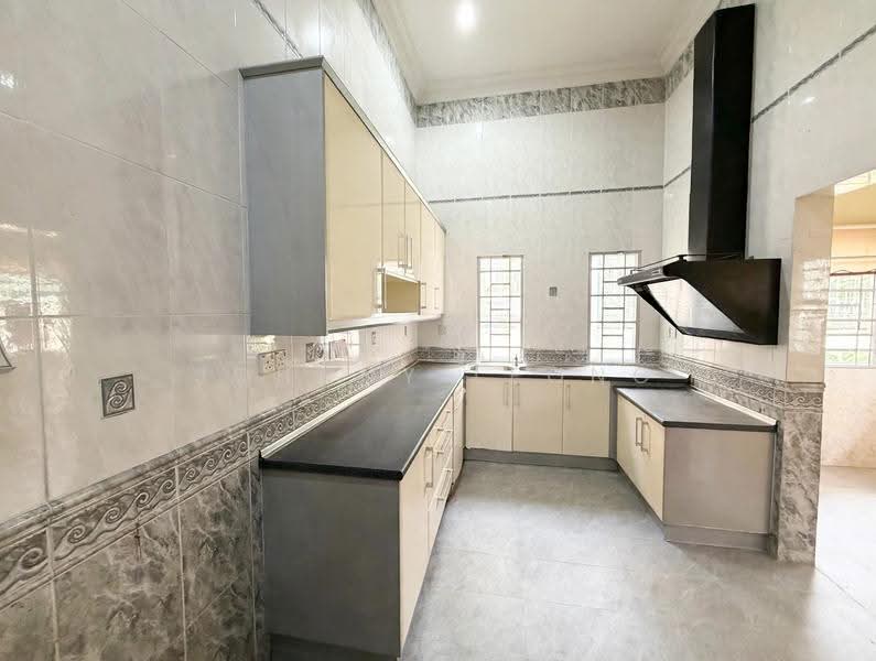 Rumah Berkembar untuk Dijual di Taman Puncak Perdana (Cheras) - Johnny Leong - Kitchen - PropertyGuru.com.my