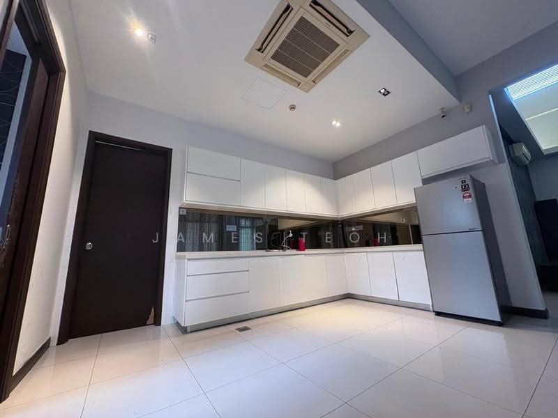 Bungalow House for Rent in Shah Alam (Selangor) - James Teoh - Kitchen - PropertyGuru.com.my